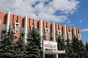 В Саратовской области 3 человека погибли в ДТП с грузовиком
